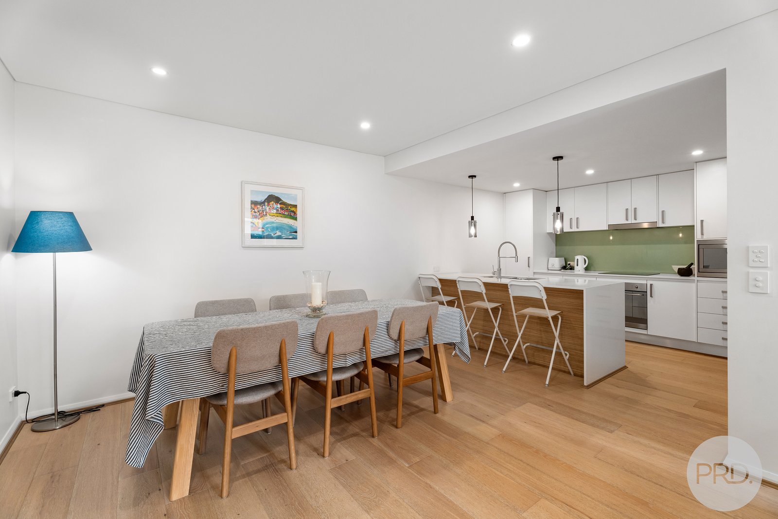 1/6 Bullecourt Street SHOAL BAY 2