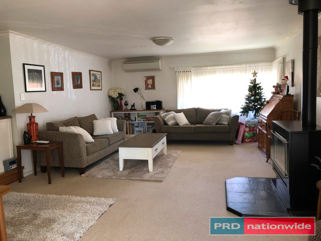 16 Cambridge Street CRESWICK 4