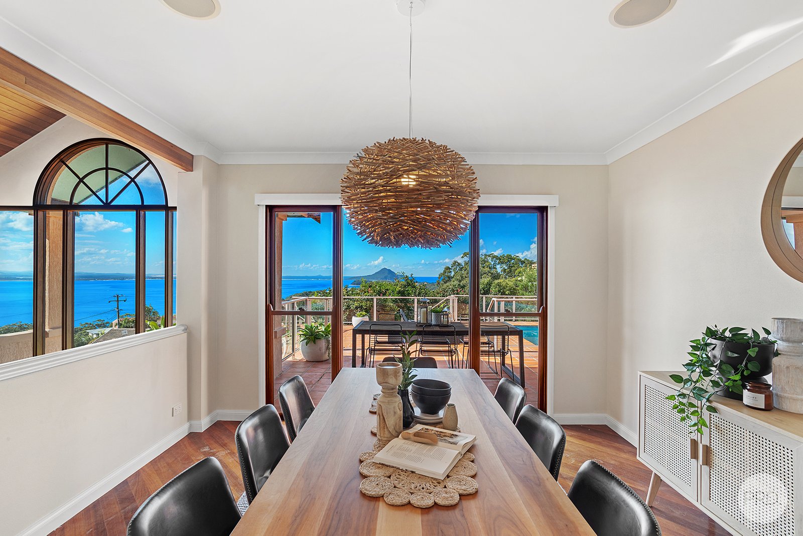 16 Canomii Close NELSON BAY 11