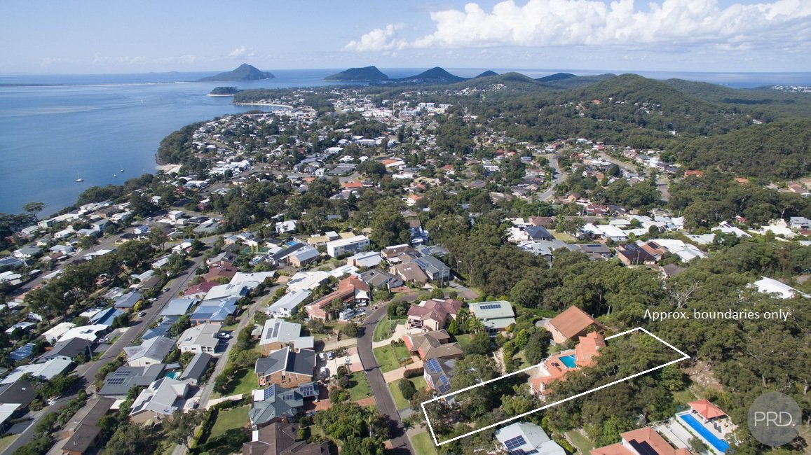 16 Canomii Close NELSON BAY 15