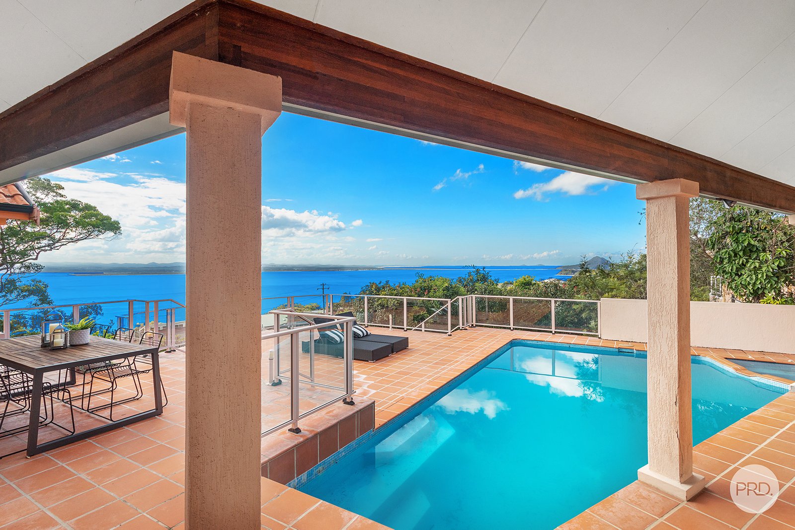 16 Canomii Close NELSON BAY 18