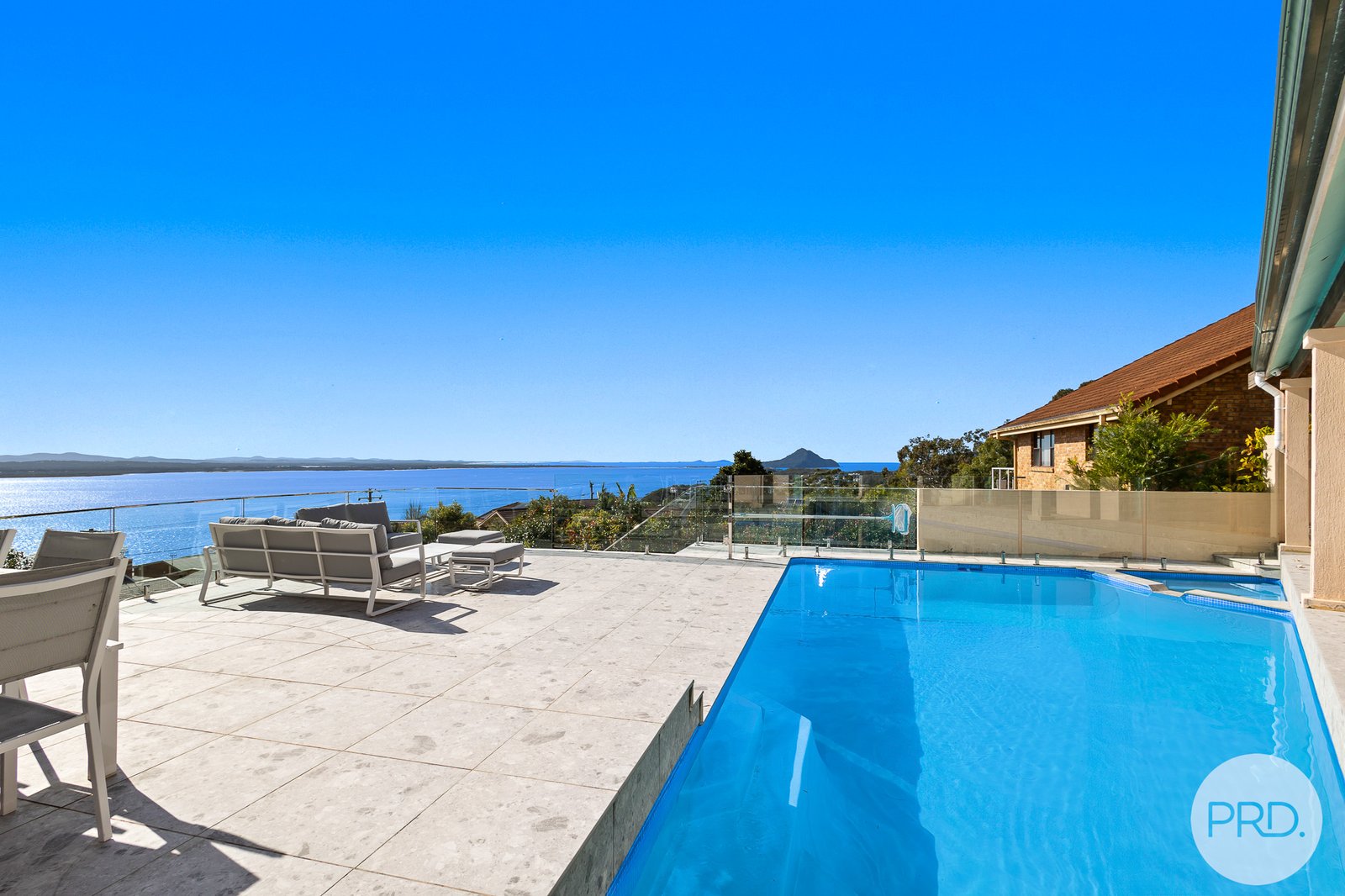 16 Canomii Close NELSON BAY 3