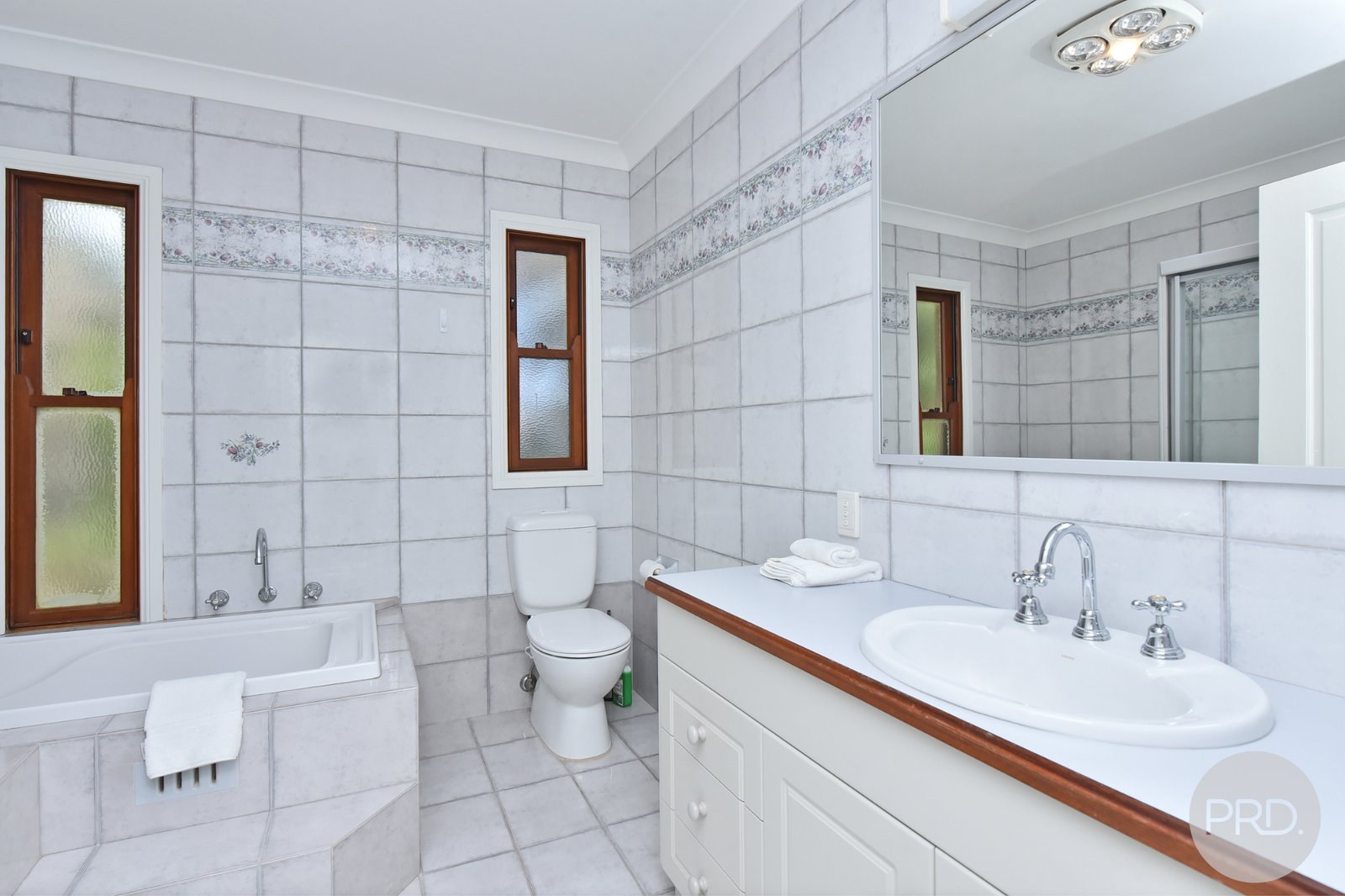 16 Canomii Close NELSON BAY 21