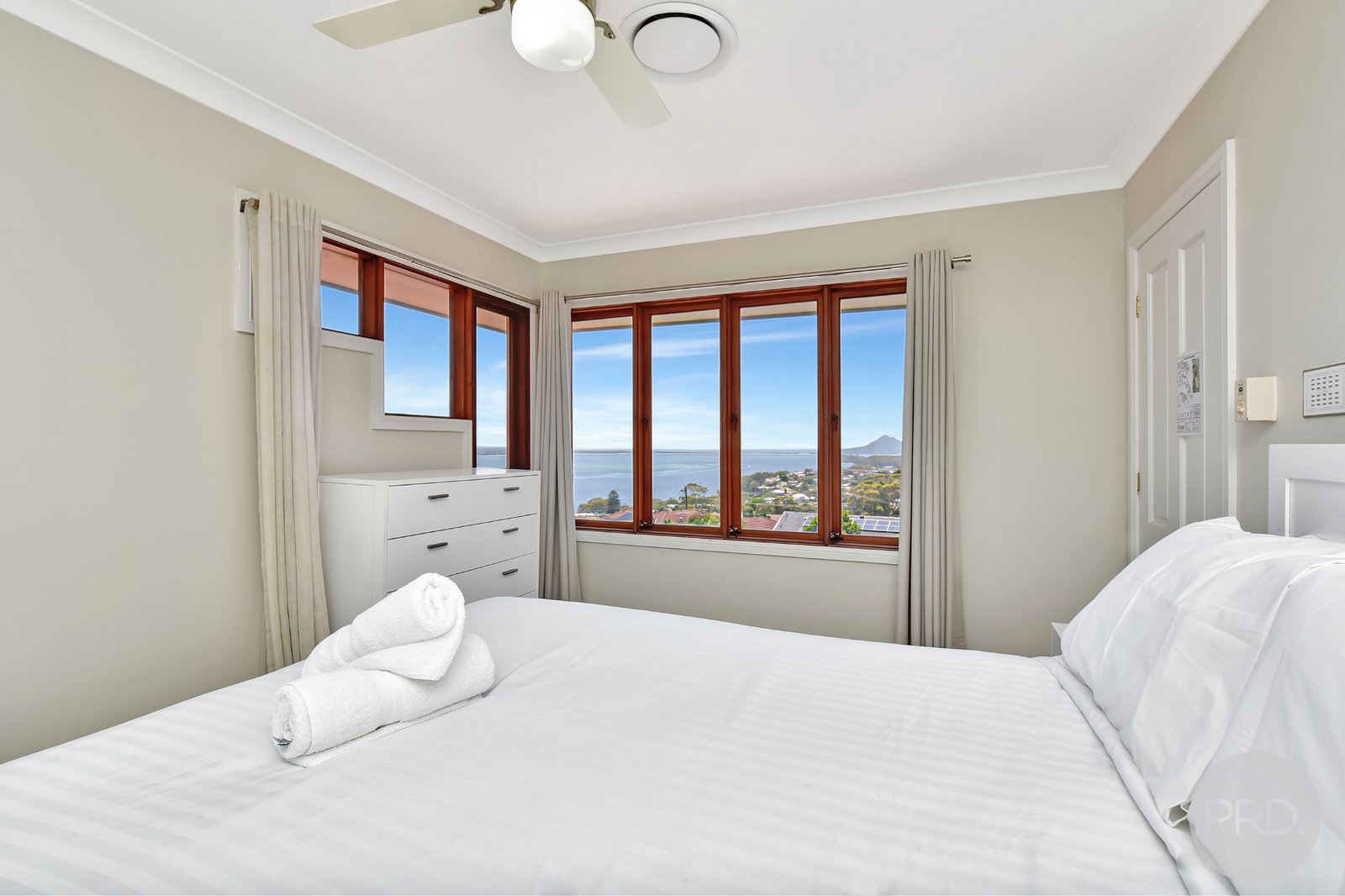16 Canomii Close NELSON BAY 27