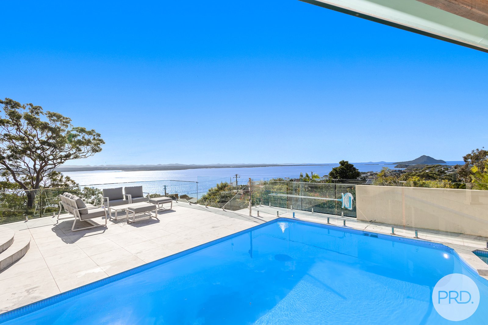 16 Canomii Close NELSON BAY 1