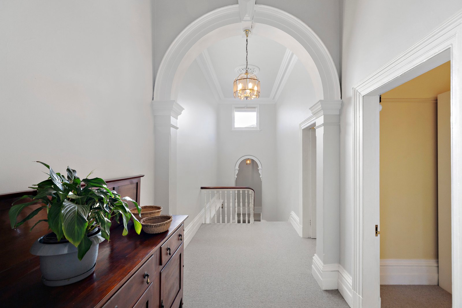 16 Canterbury Road, Albert Park, 3206