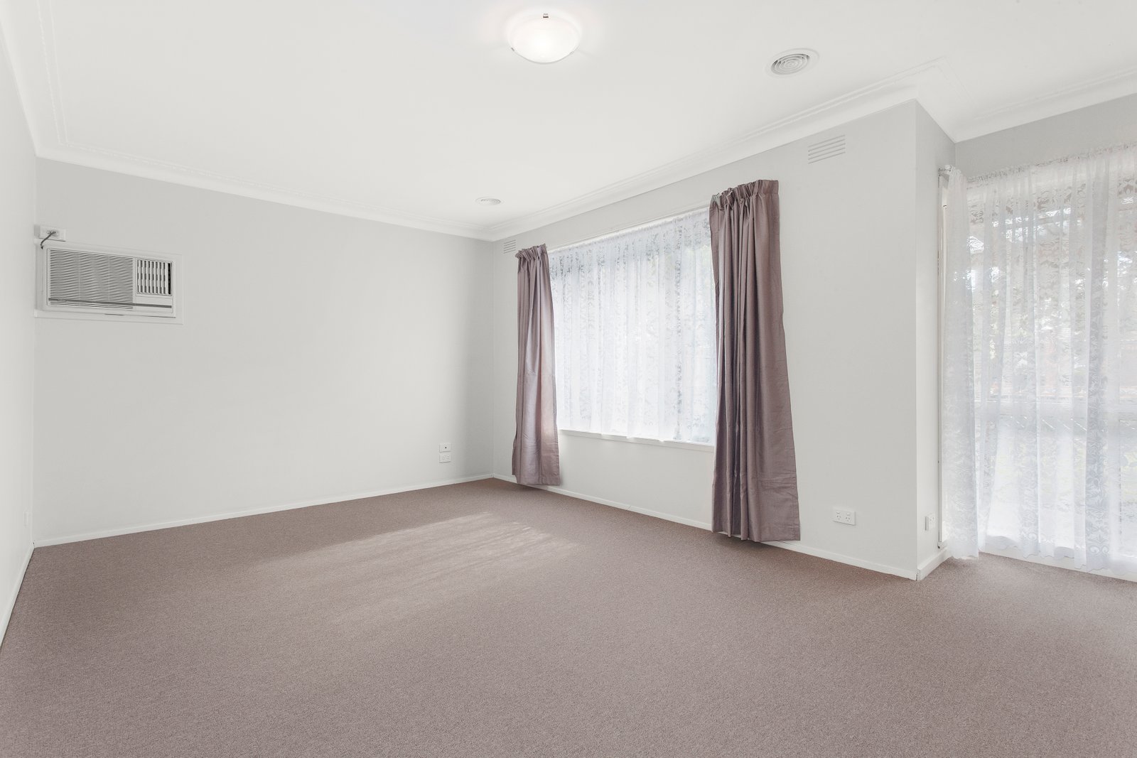 Gallery: 16 Carrington Avenue