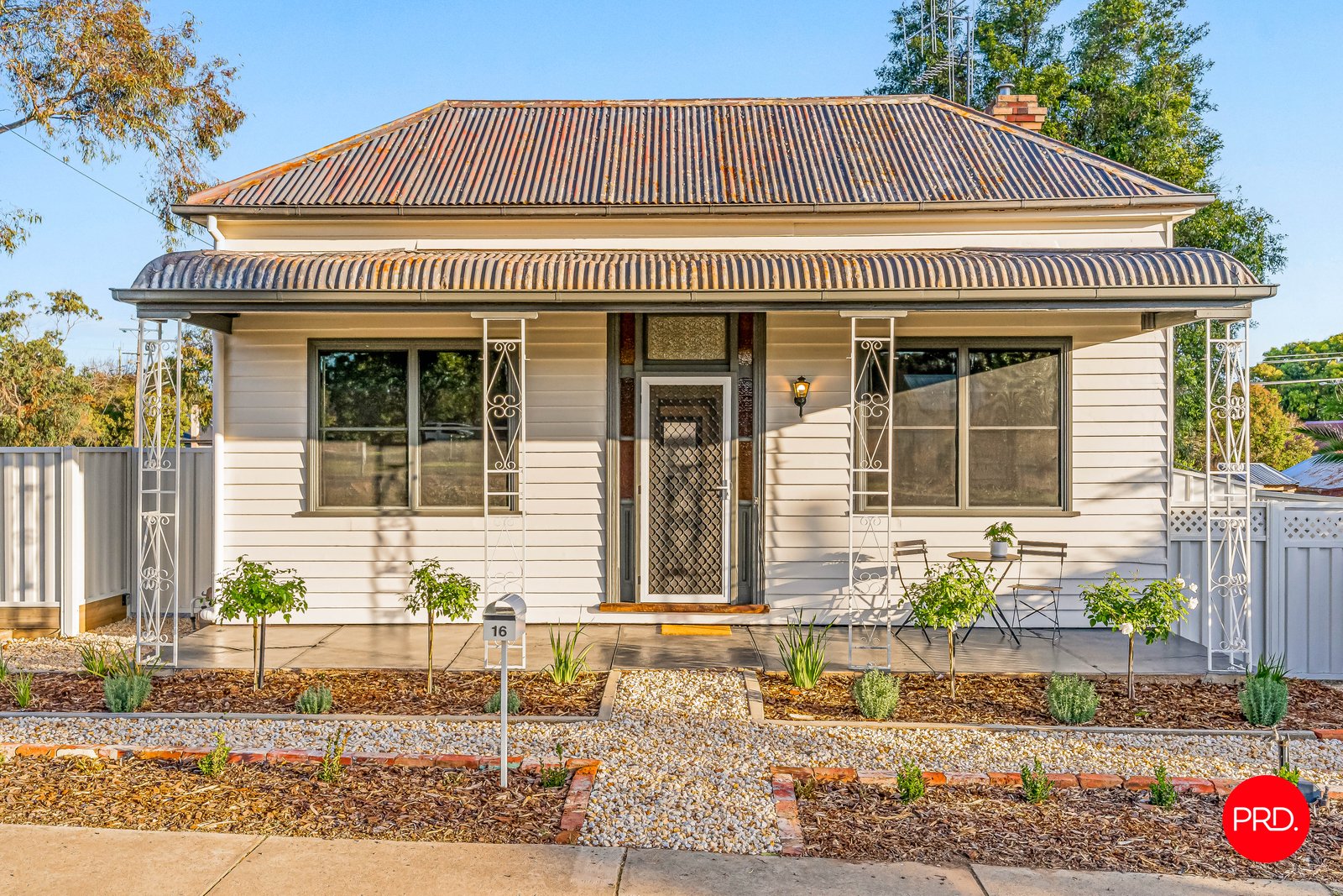 16 Casey Street EAST BENDIGO 1