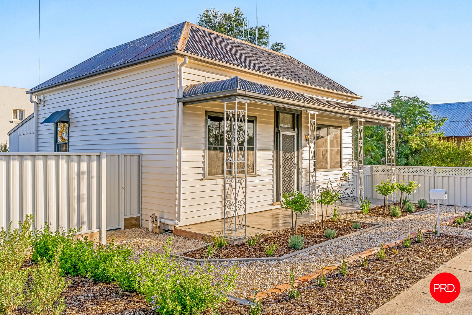 16 Casey Street EAST BENDIGO 6