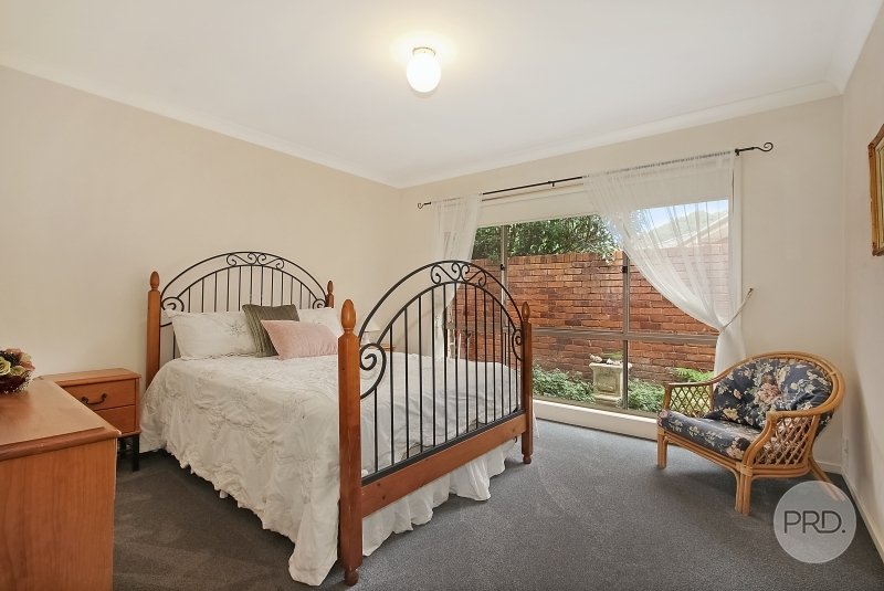 16 Casper Lane GLENROY 9