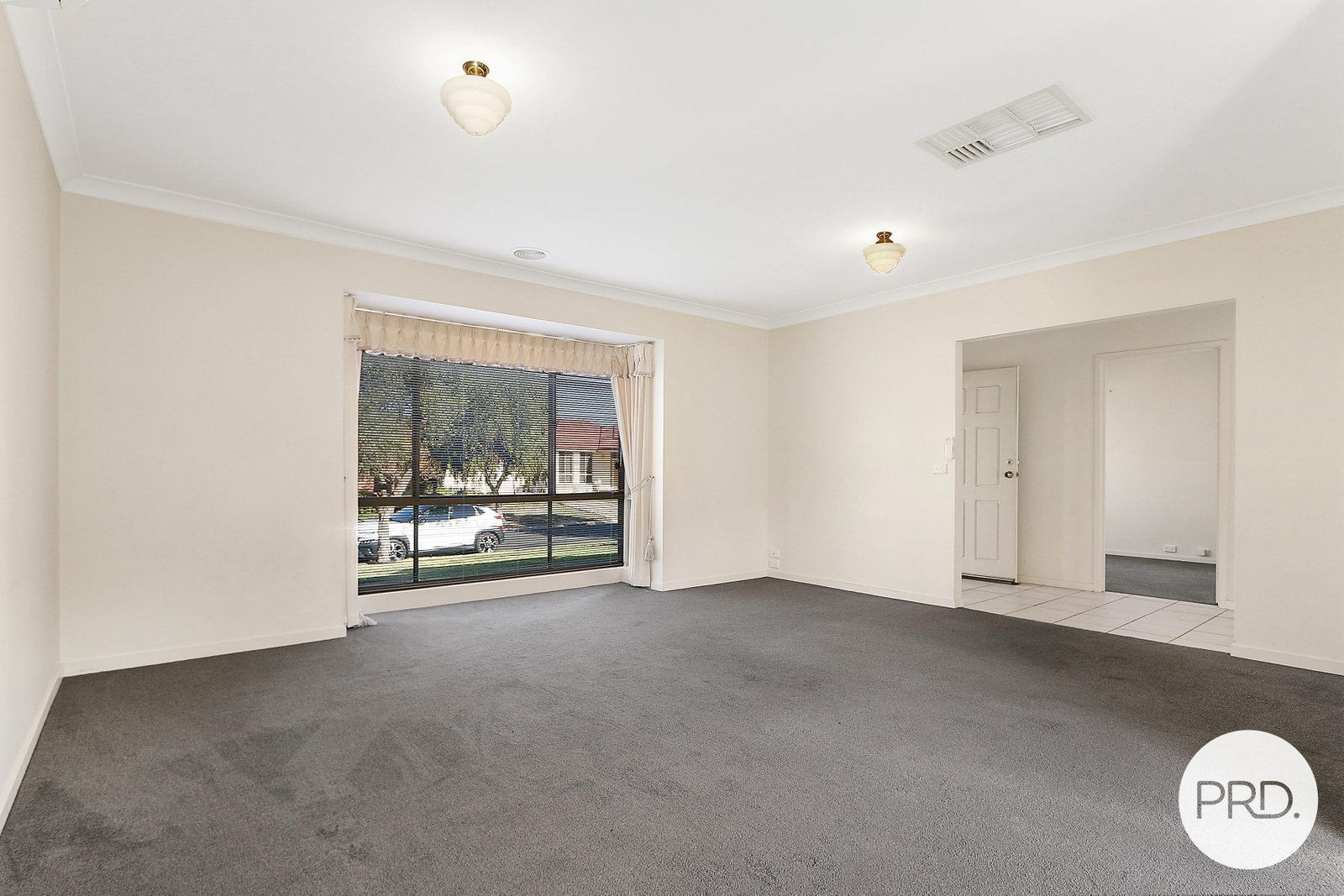 16 Casper Lane GLENROY 6