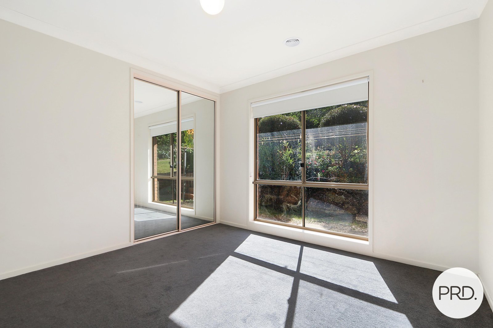 16 Casper Lane GLENROY 9