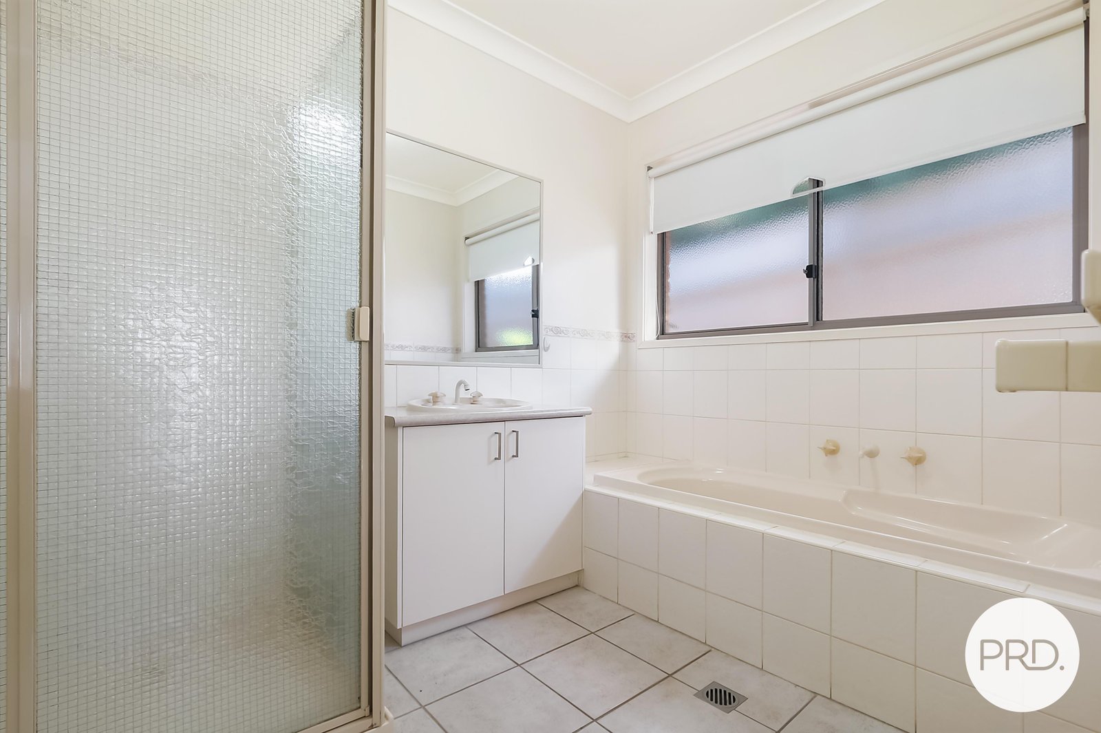 16 Casper Lane GLENROY 13