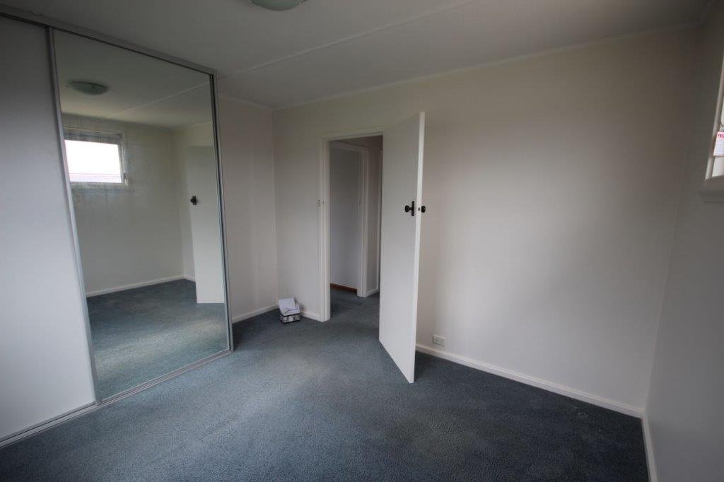 16 Centenary Crescent CLAREMONT 13