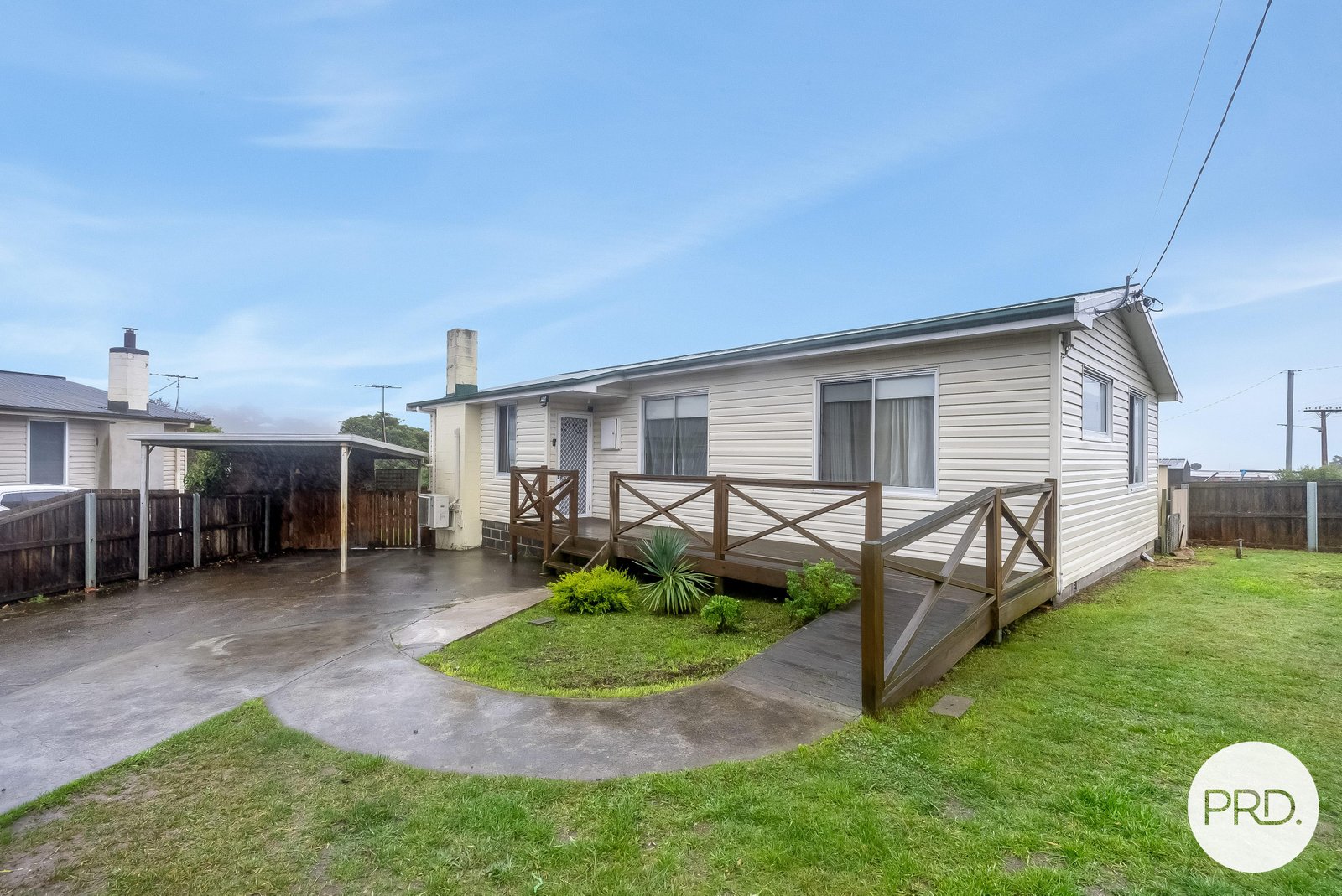 16 Centenary Crescent CLAREMONT 1