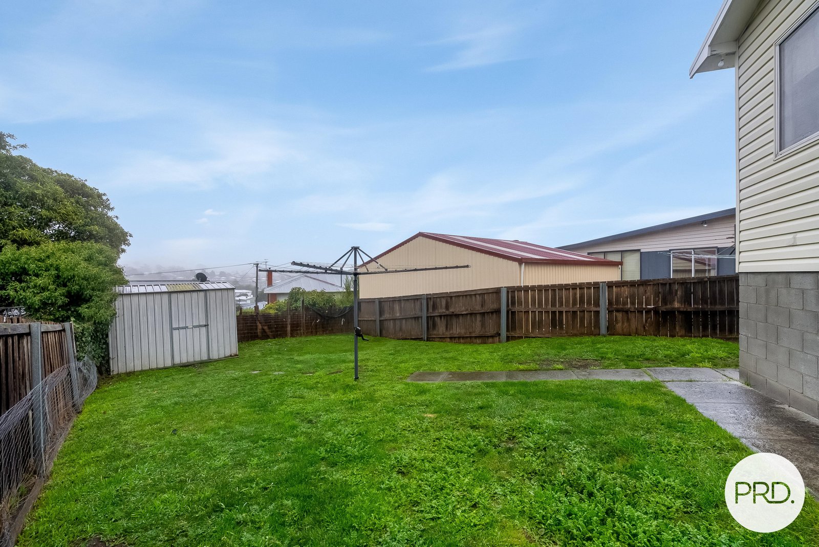 16 Centenary Crescent CLAREMONT 12
