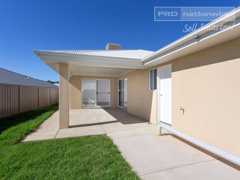 16 Chang Avenue LLOYD 9