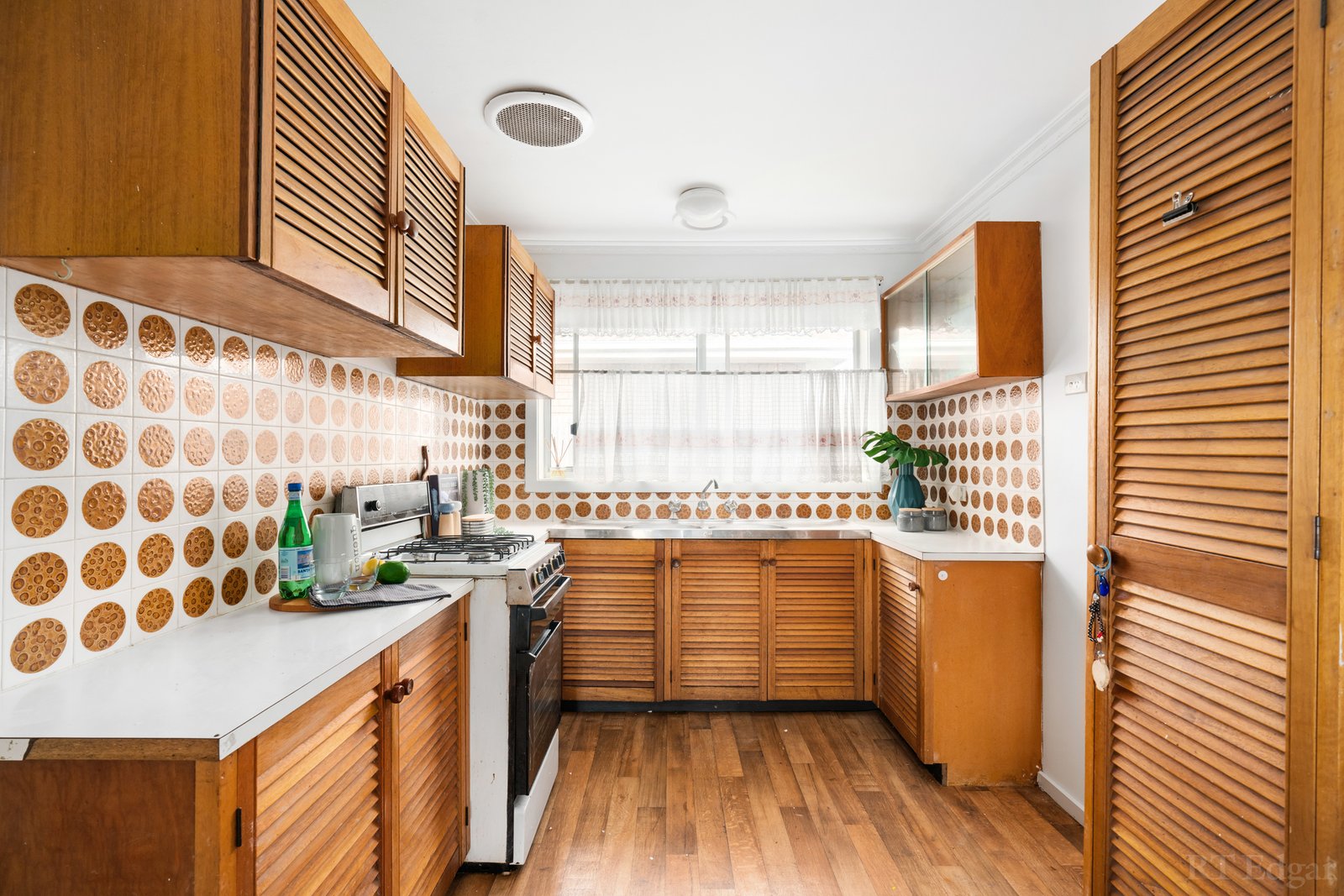 Real Estate and Property in 1/6 Charles Street, Preston, VIC