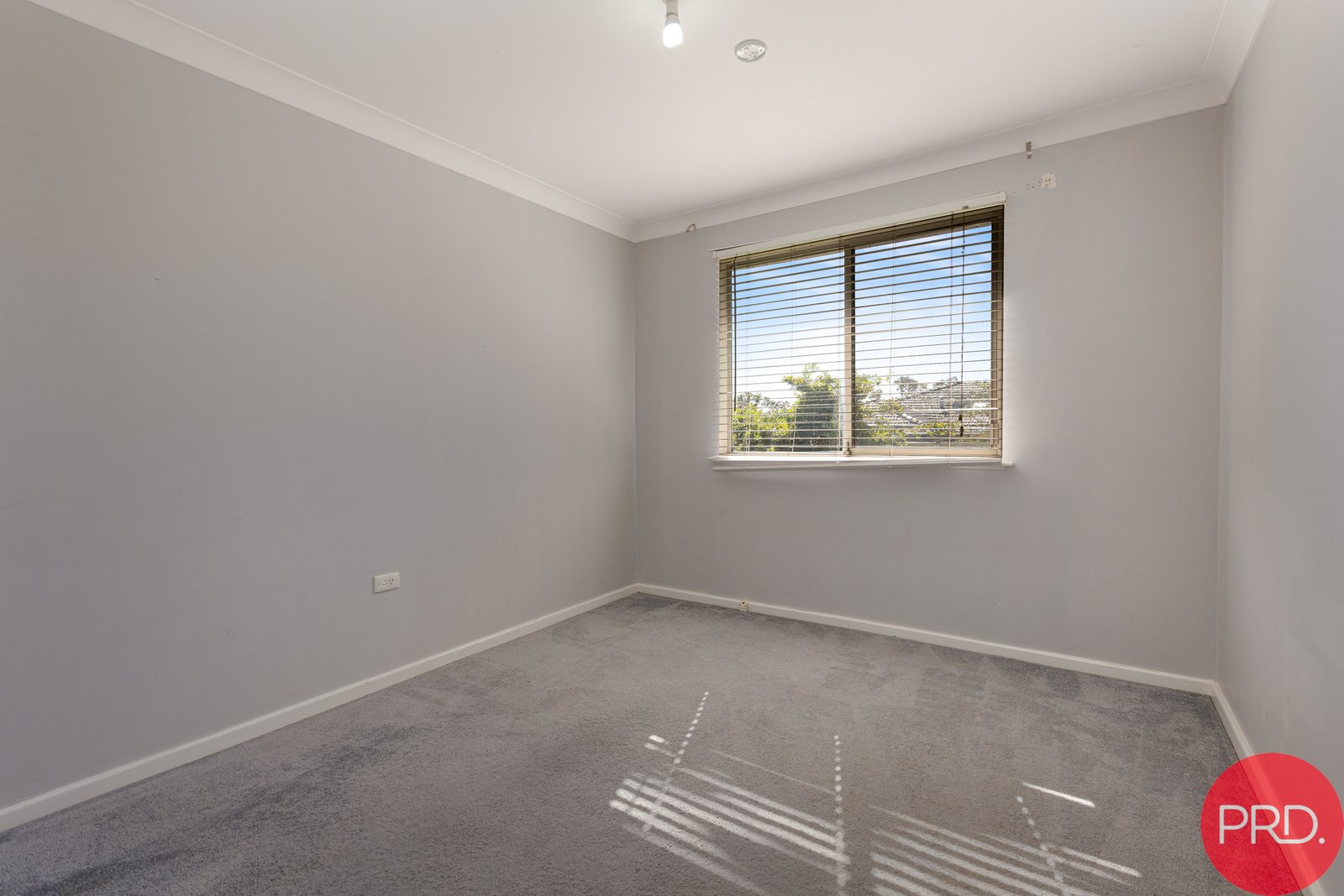 16 Chelmsford Drive METFORD 7