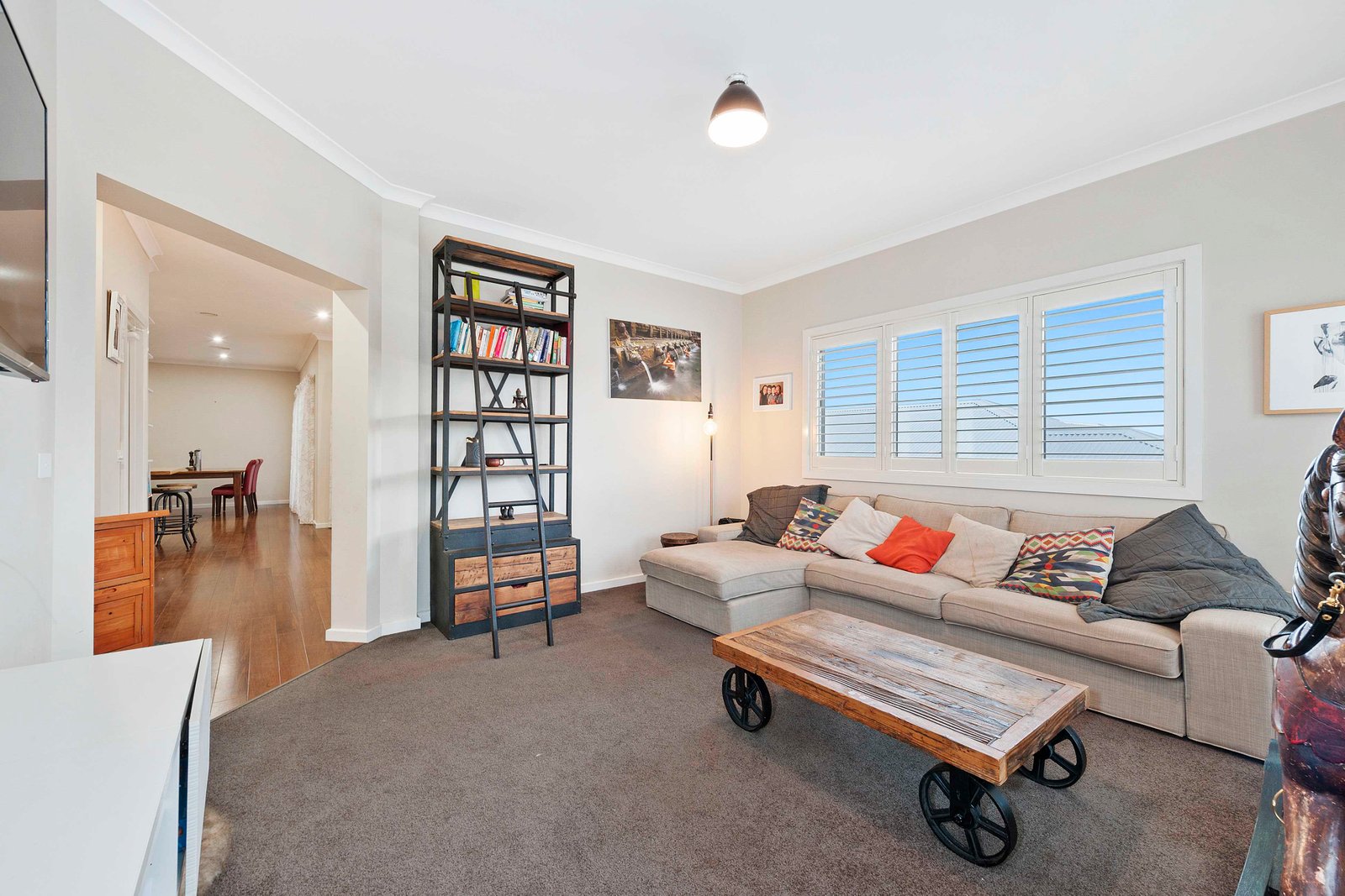 Gallery: 16 Chiara Court