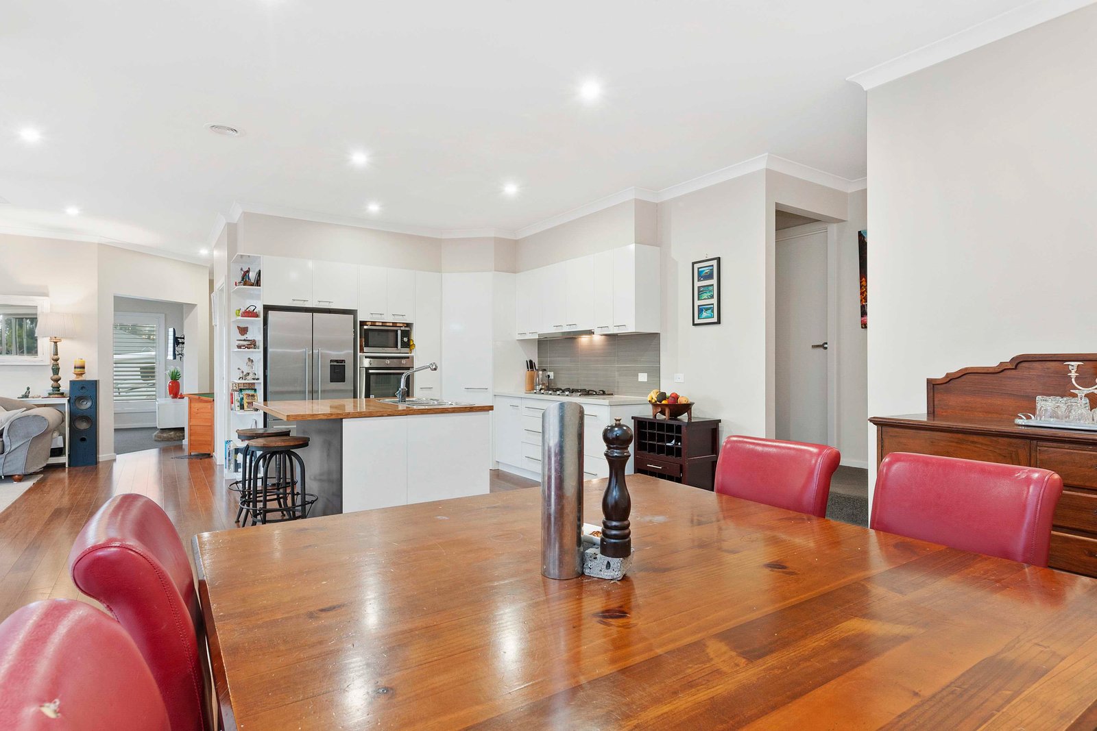 Gallery: 16 Chiara Court