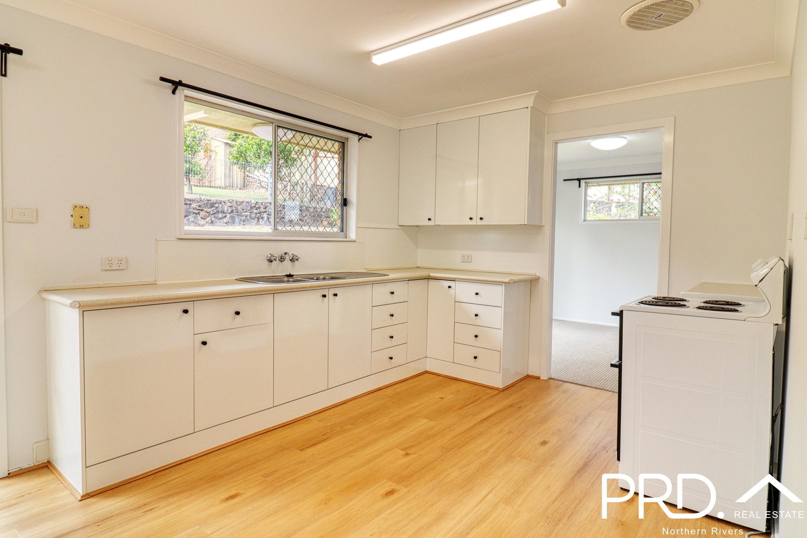 16 Chilcott Street GOONELLABAH 5