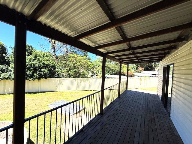 16 Church Street NANA GLEN 16