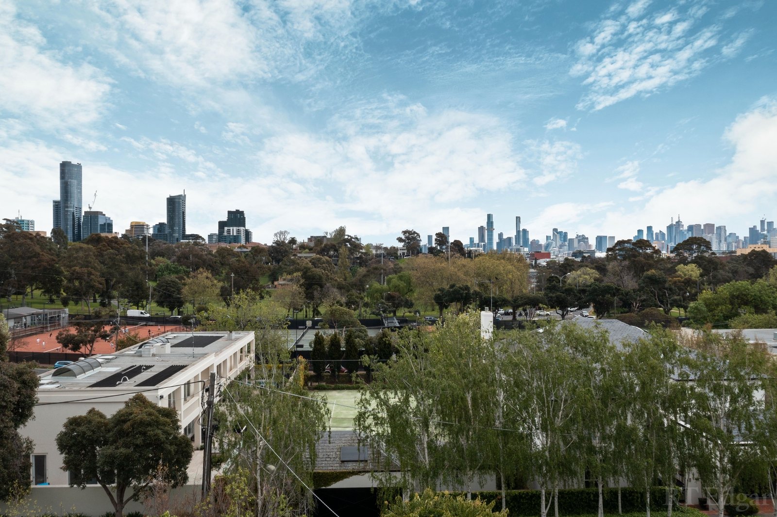 Real Estate and Property in 16 Cloverdale Avenue, Toorak, VIC