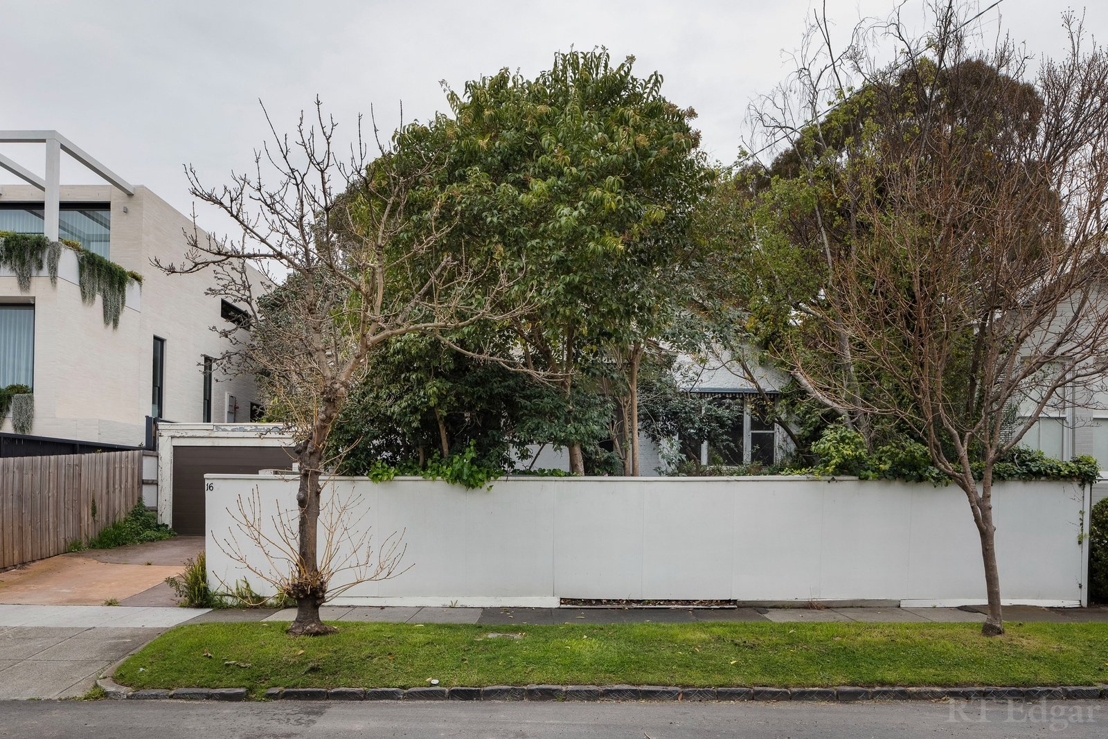 Real Estate and Property in 16 Cloverdale Avenue, Toorak, VIC