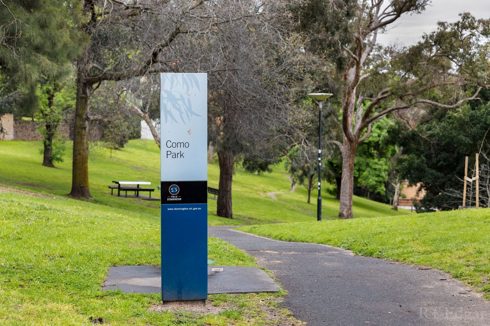 Real Estate and Property in 16 Cloverdale Avenue, Toorak, VIC