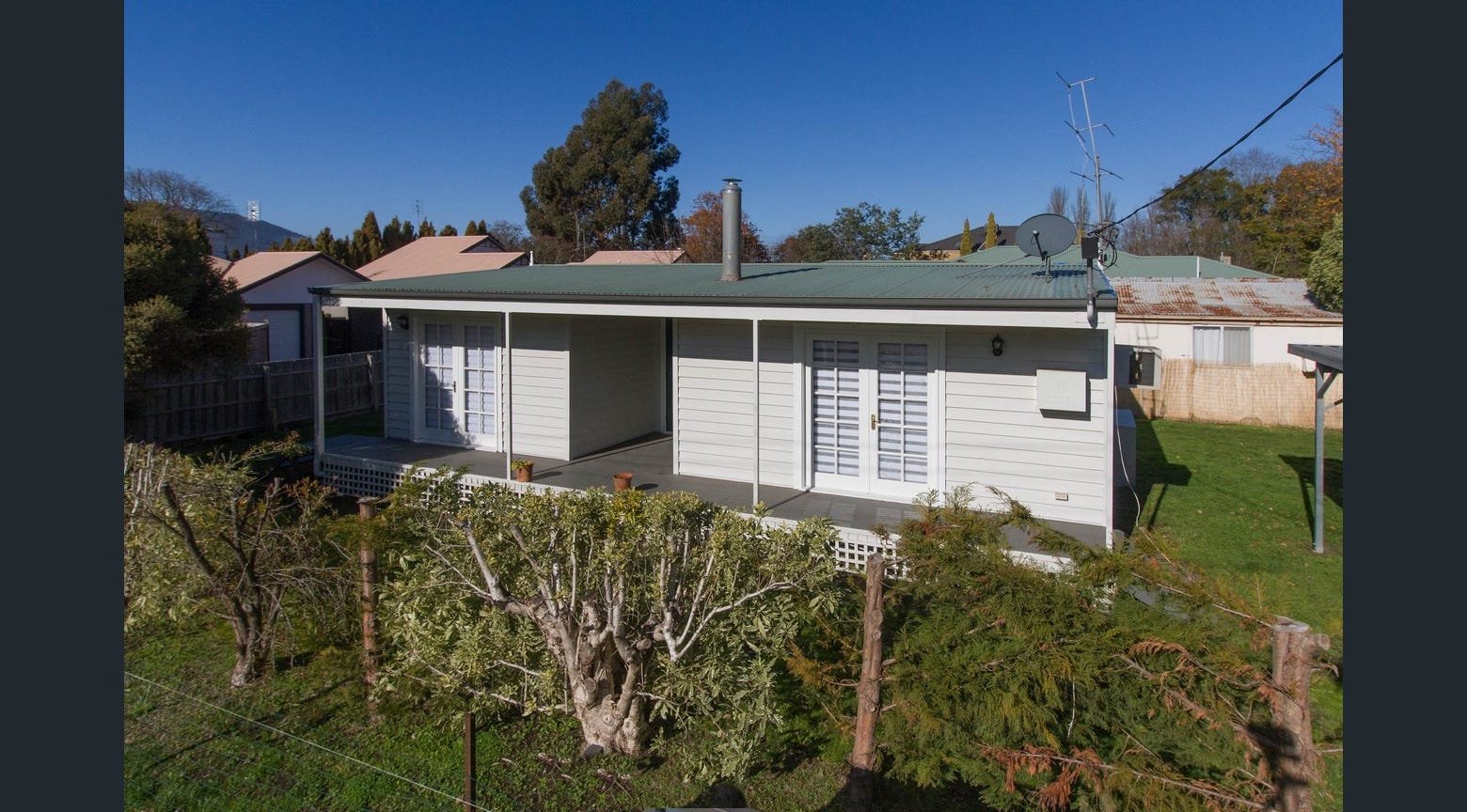 Real Estate and Property in 16 Collier Street, Woodend, VIC