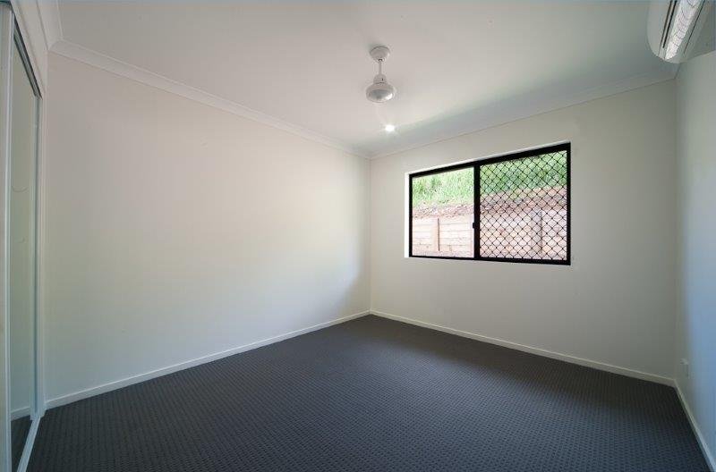 16 Companion Way CANNONVALE 6