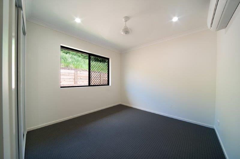 16 Companion Way CANNONVALE 7