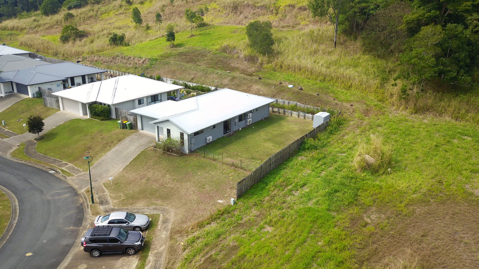 16 Companion Way CANNONVALE 15
