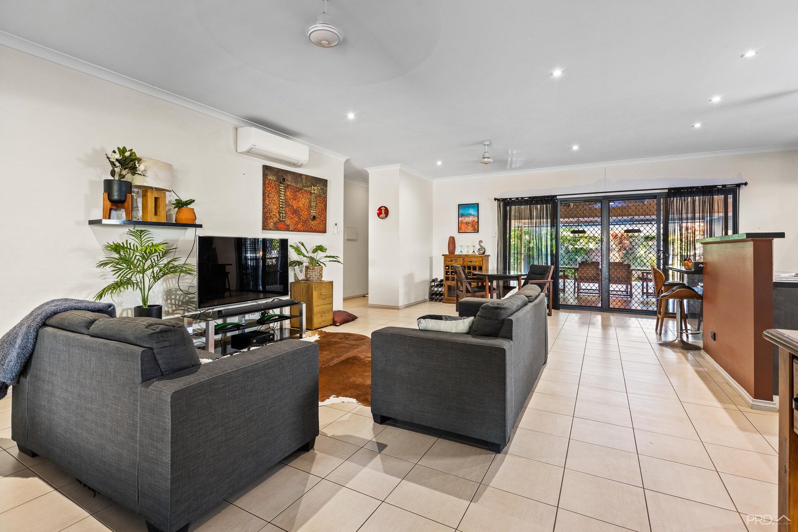 16 Conkerberry Road CABLE BEACH 6