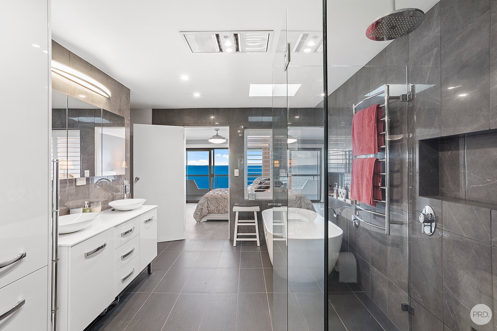 16 Cook Street SALAMANDER BAY 30