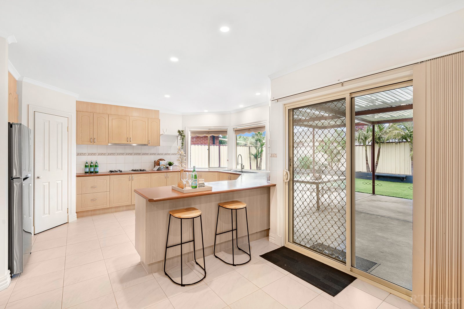 Real Estate and Property in 16 Coomgarie Terrace, Cairnlea, VIC