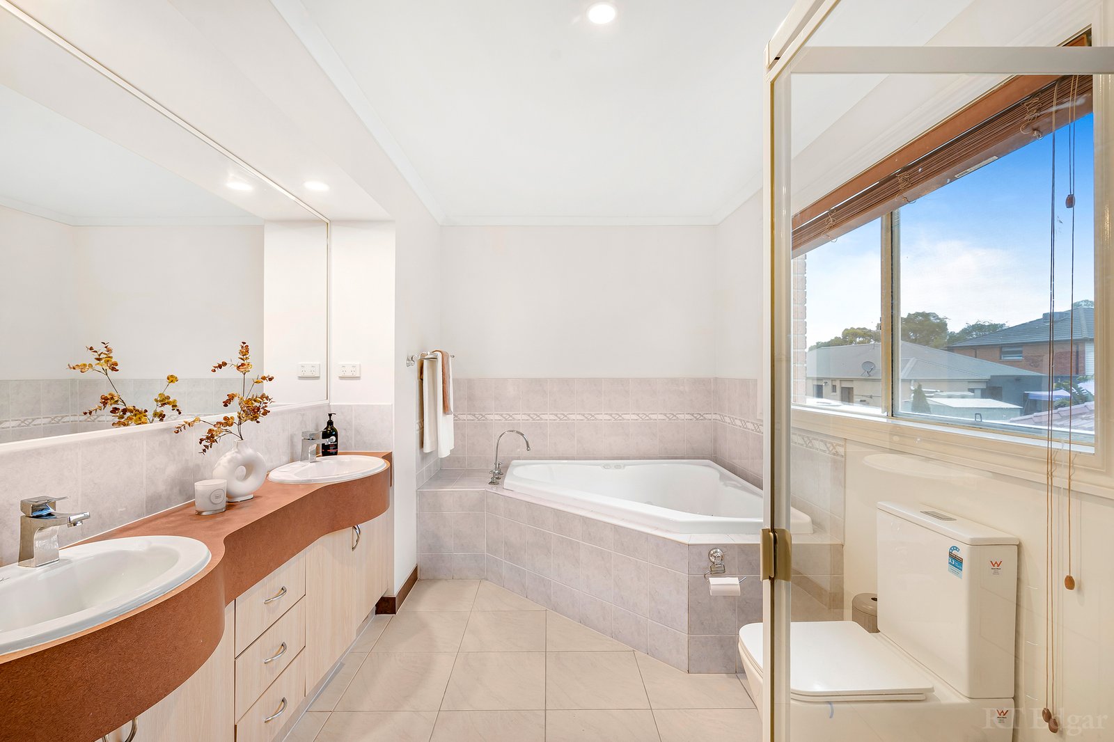 Real Estate and Property in 16 Coomgarie Terrace, Cairnlea, VIC