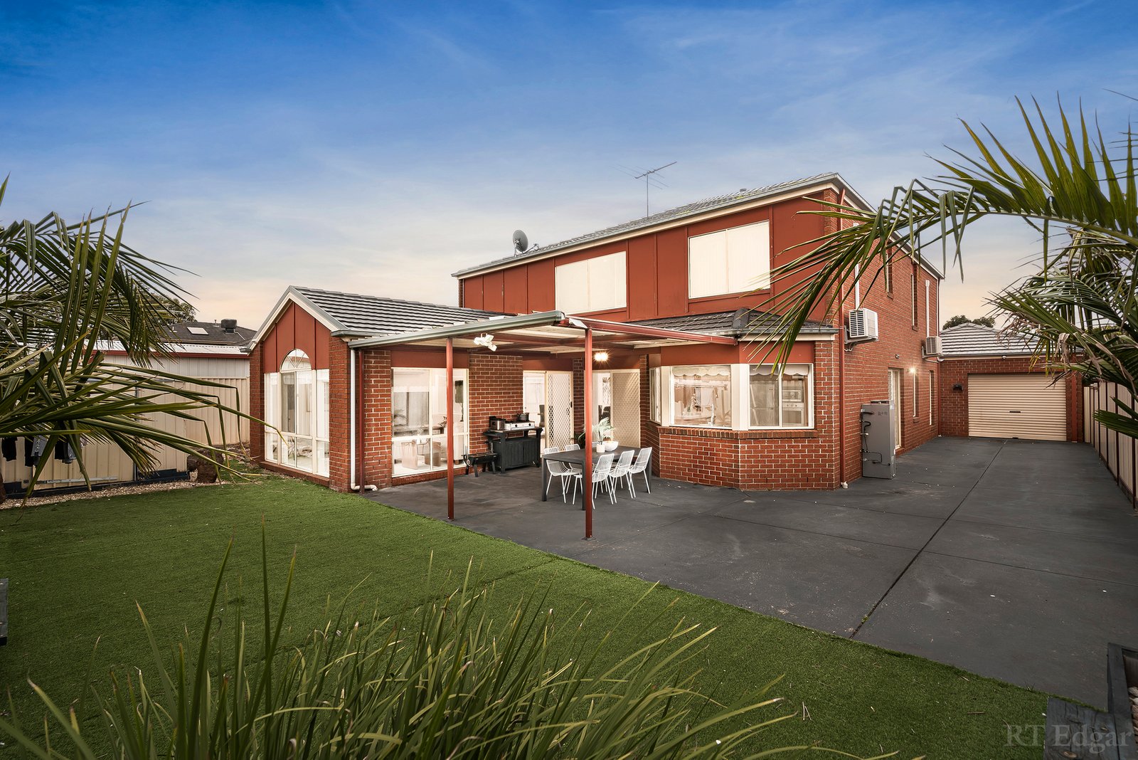 Real Estate and Property in 16 Coomgarie Terrace, Cairnlea, VIC