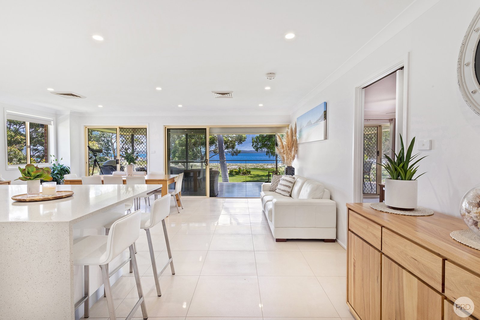 16 Corlette Point Road CORLETTE 11