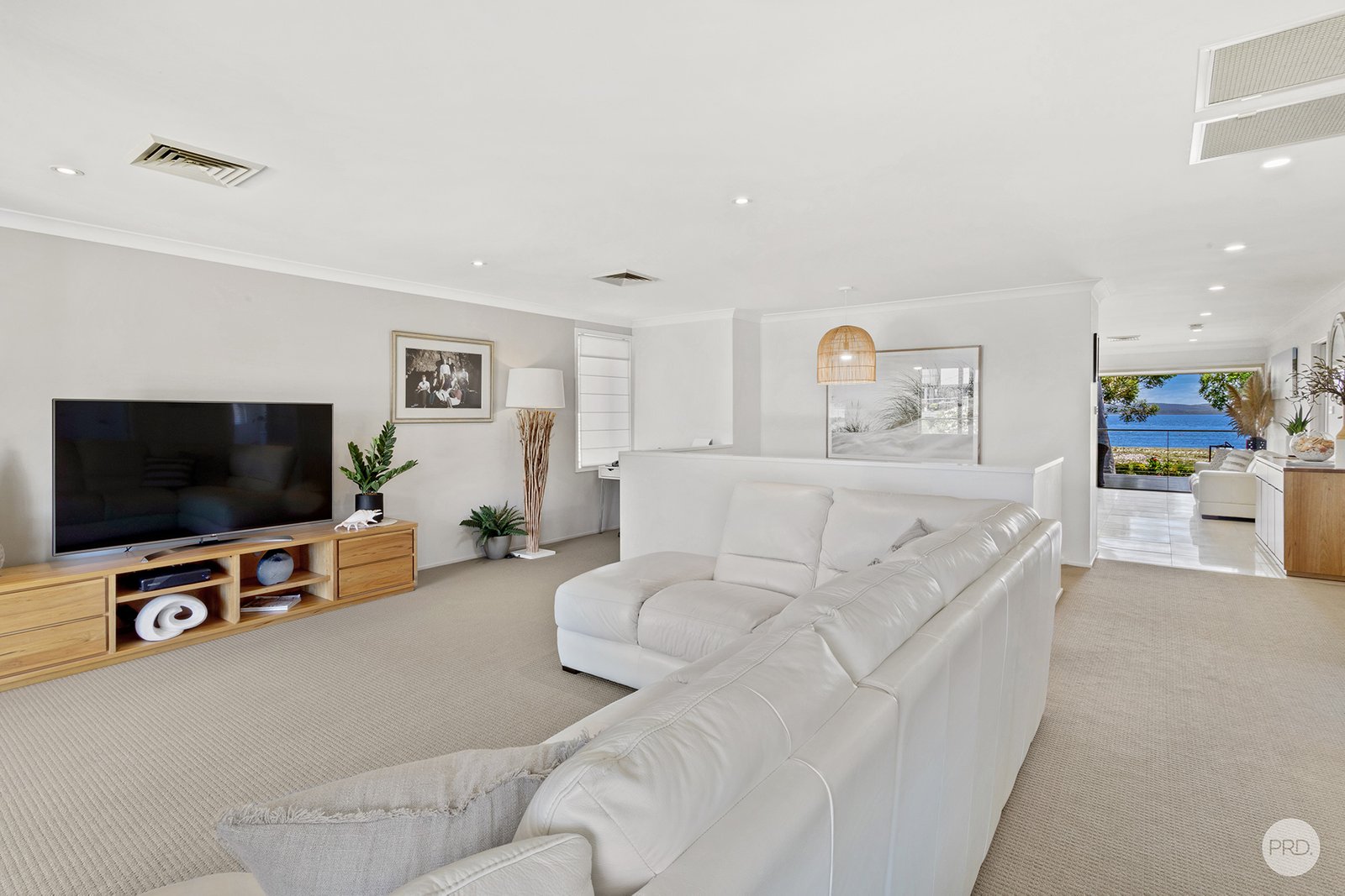 16 Corlette Point Road CORLETTE 16