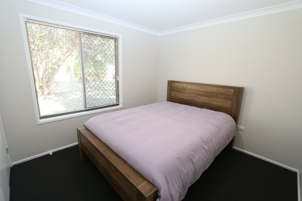 1/6 Corunna Crescent ASHMORE 6