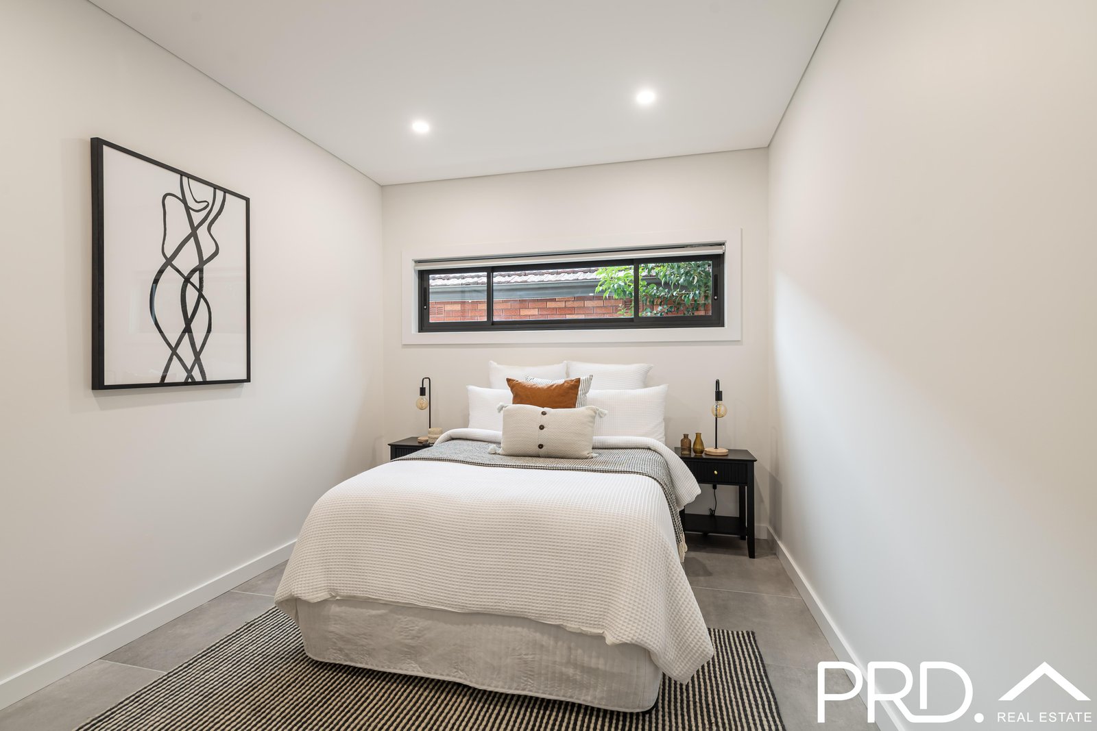 16 Cowland Avenue EAST HILLS 9