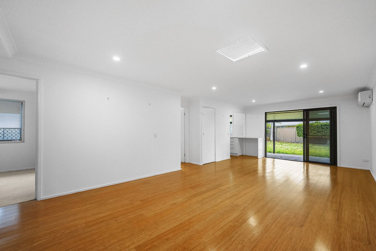 1/6 Crimson Court Miami 9