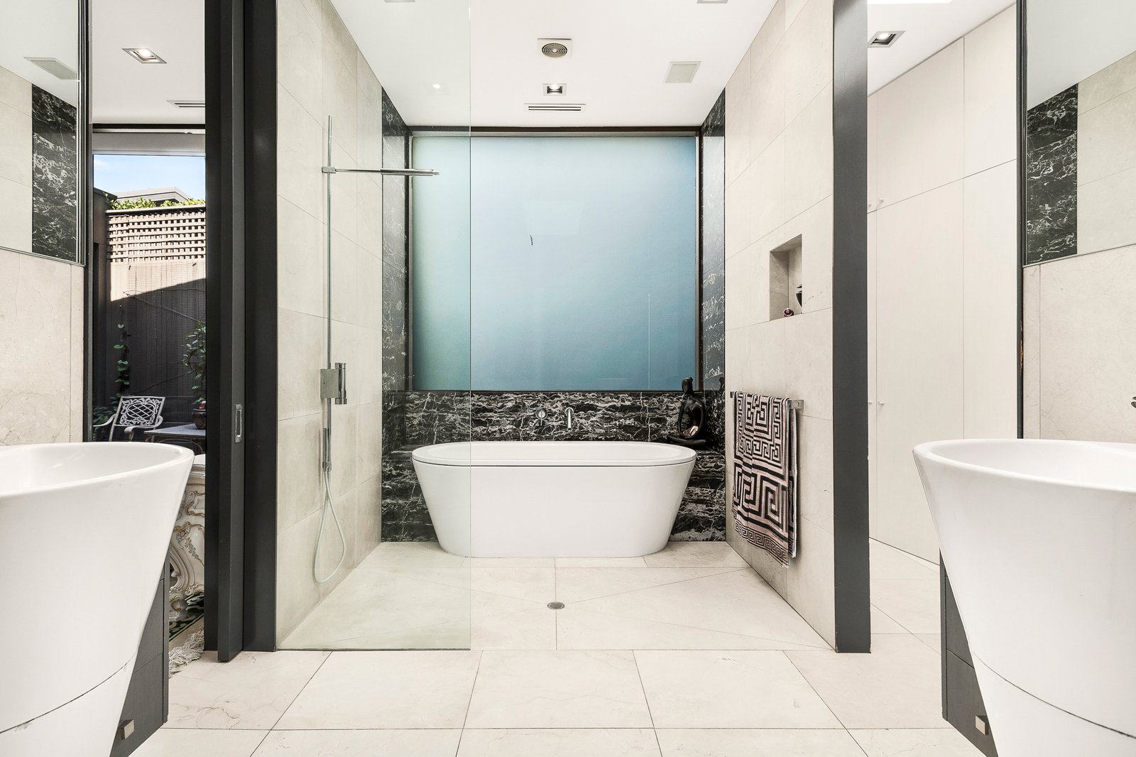 Real Estate and Property in 16 Cromwell Cres, South Yarra, VIC