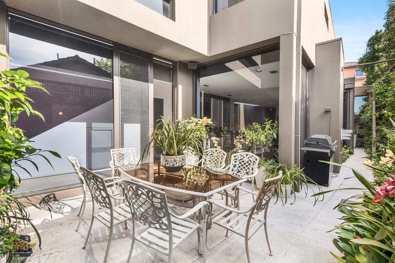 Real Estate and Property in 16 Cromwell Crescent, South Yarra, VIC