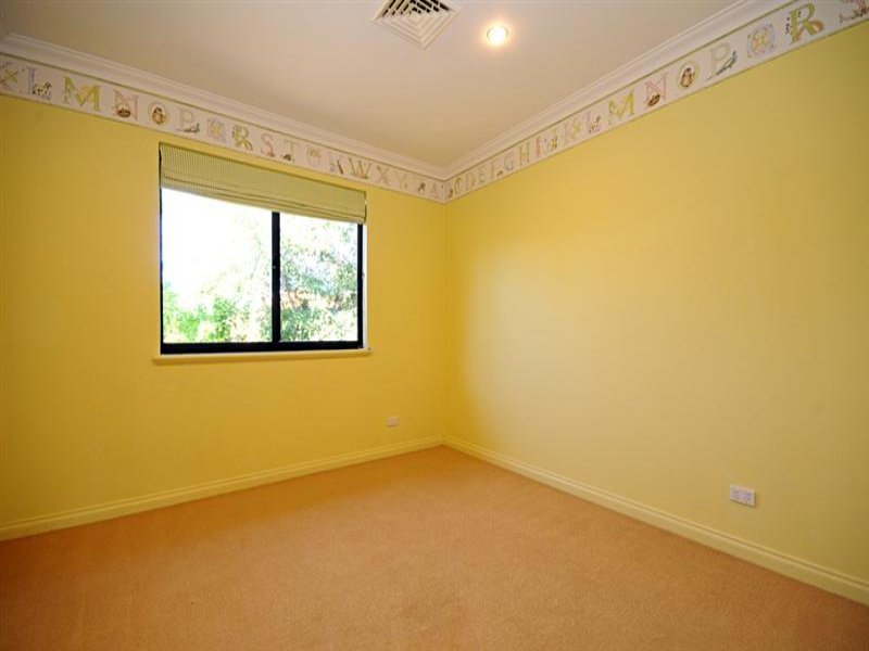 16 Cross Street SWANBOURNE 11