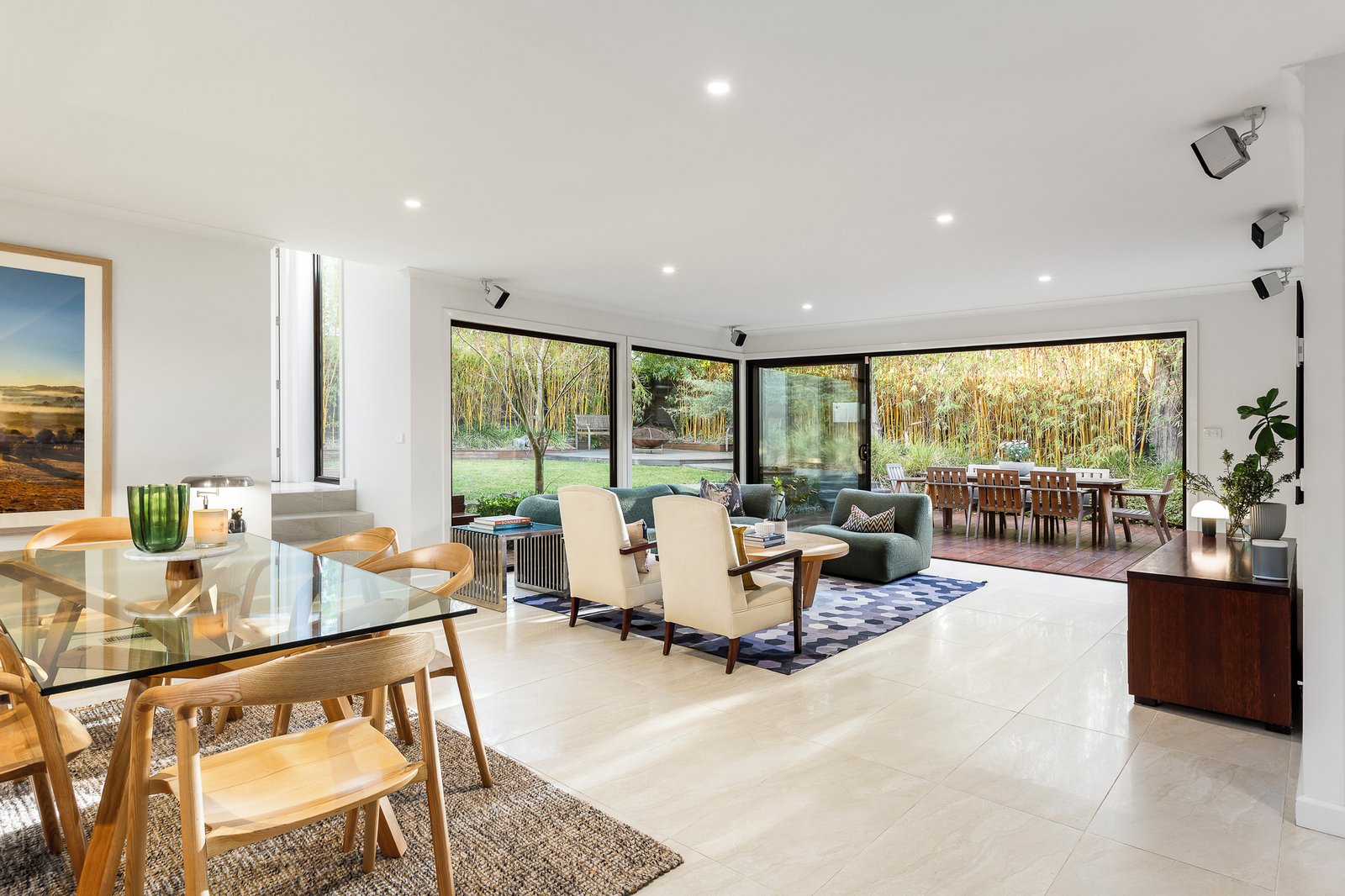 16 Cumberland Avenue, Balwyn North, 3104