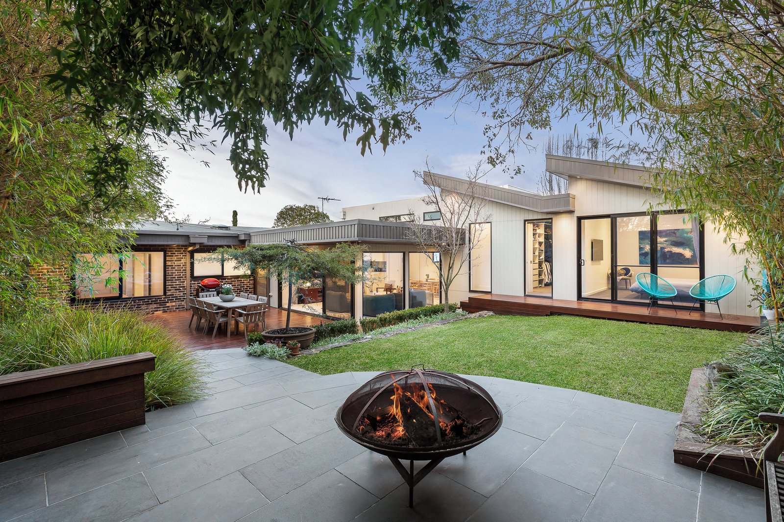 16 Cumberland Avenue, Balwyn North, 3104