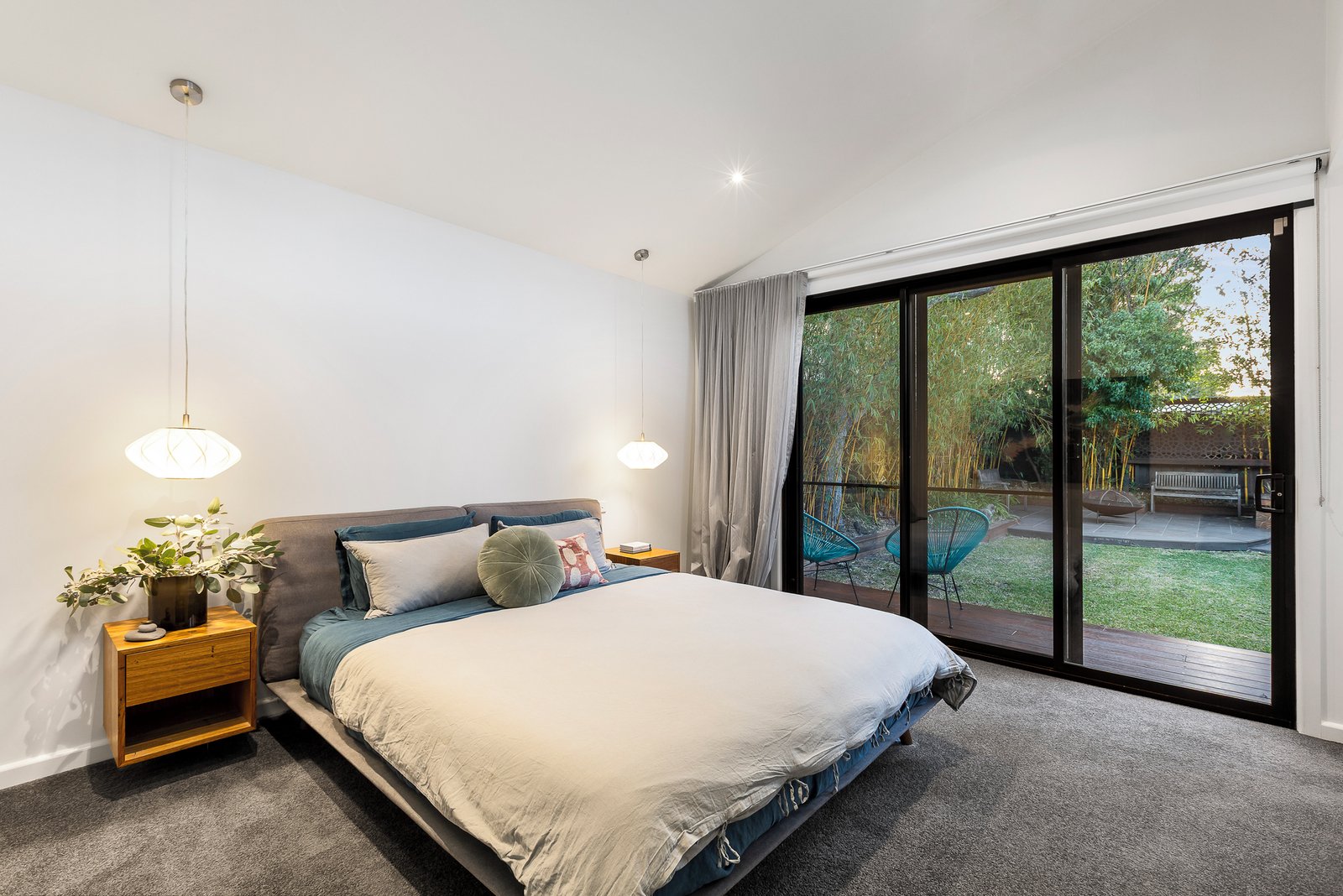 16 Cumberland Avenue, Balwyn North, 3104